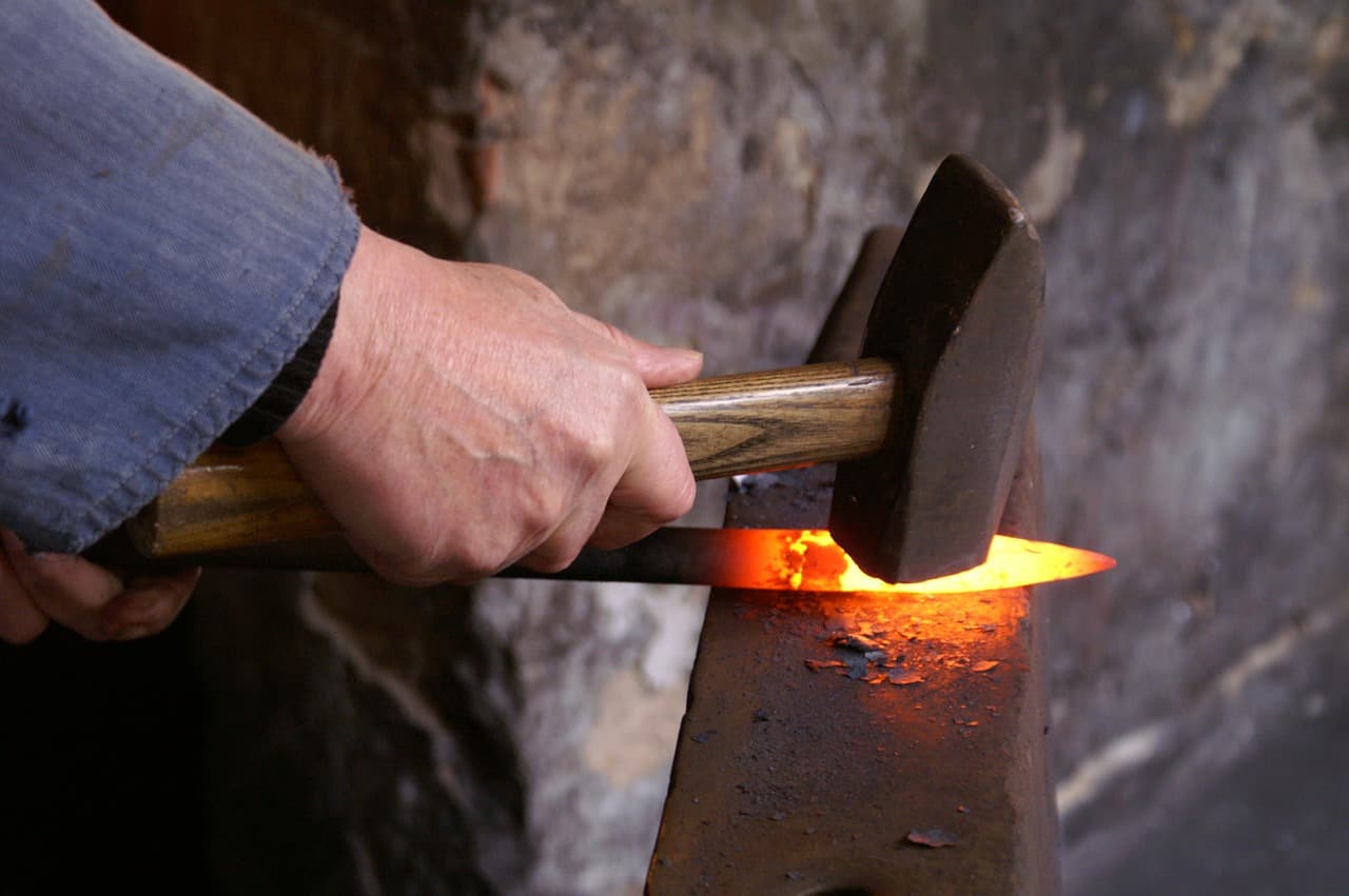 Quelles sont les différentes méthodes de forge du métal ?